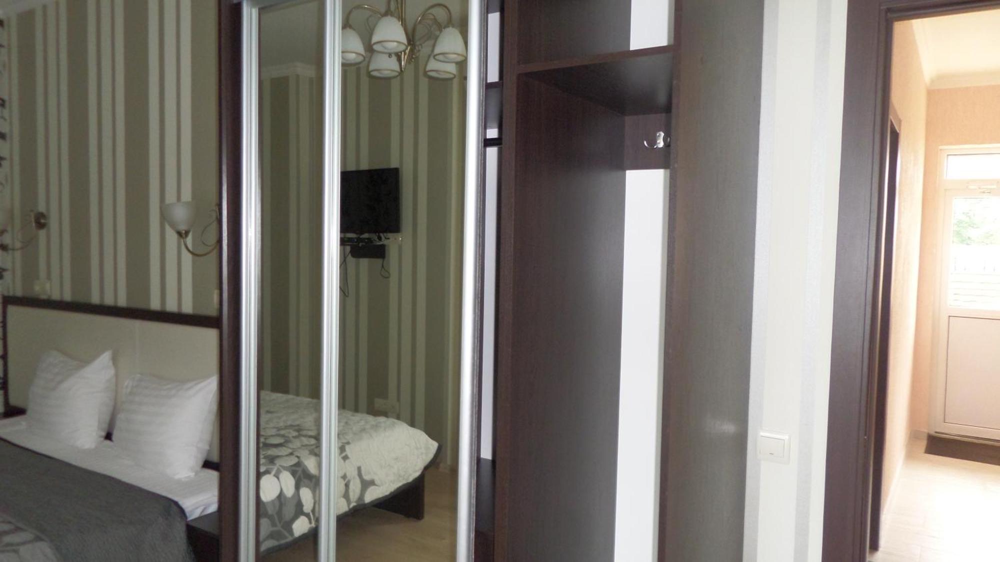 Royal Hotel Kharkiv Værelse billede