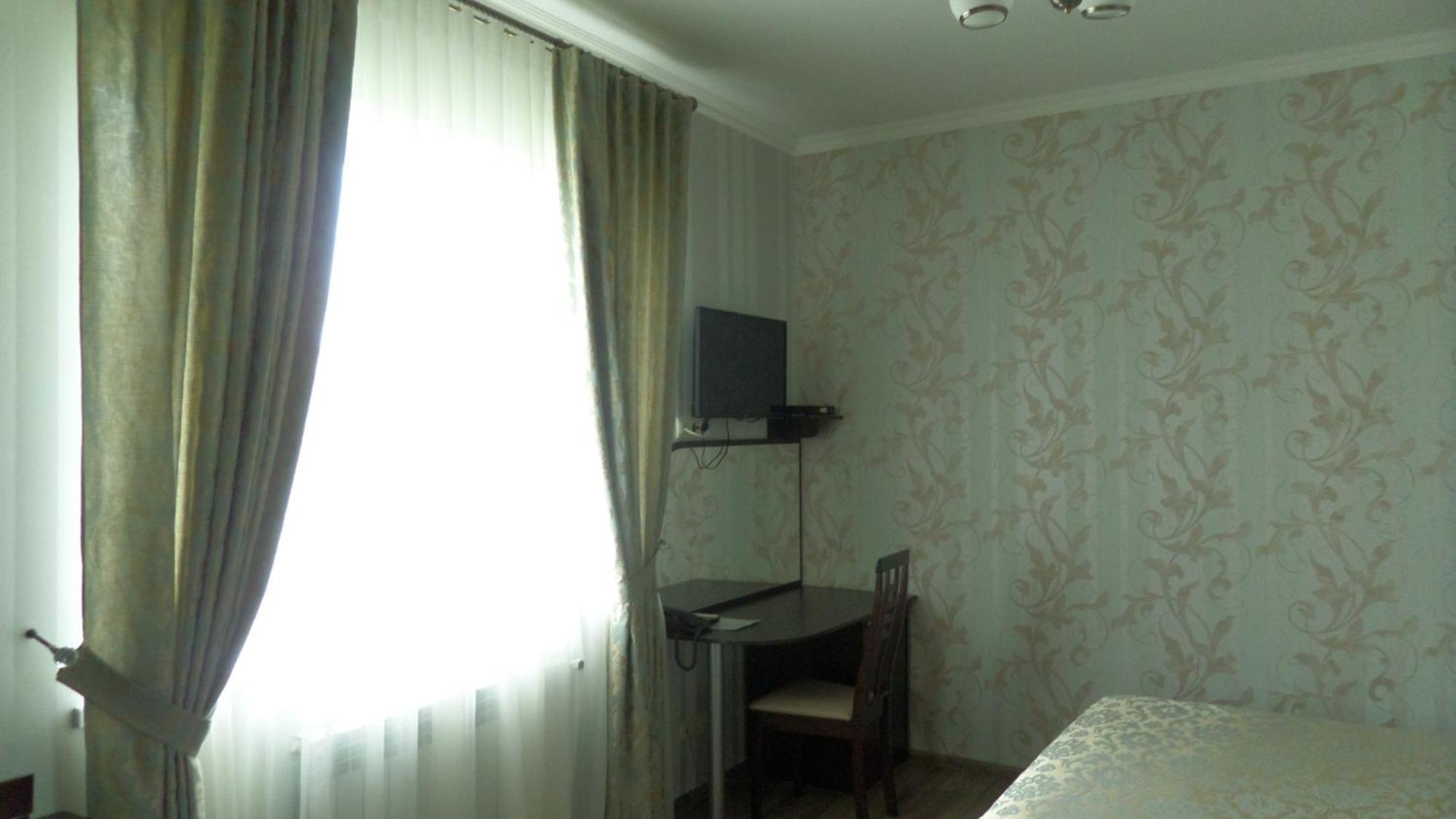 Royal Hotel Kharkiv Værelse billede
