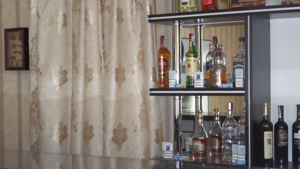 Royal Hotel Kharkiv Eksteriør billede